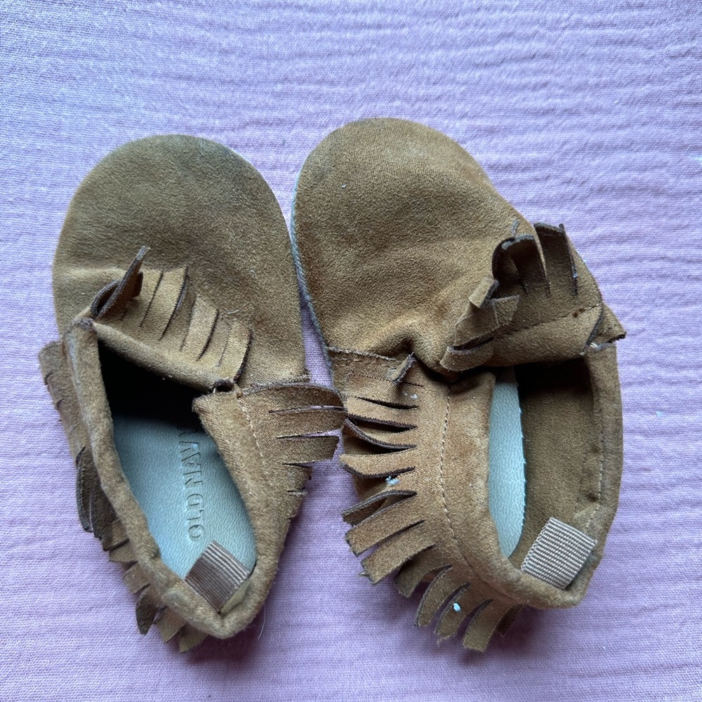 Old Navy moccasins